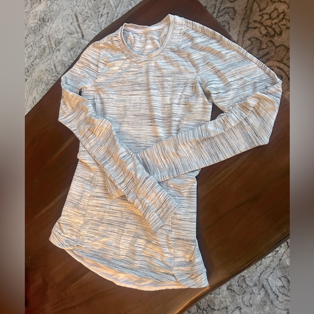 Lululemon Runderful Long Sleeve in Space Dye Camo White Silver Spoon • Size 4 - Picture 6 of 10